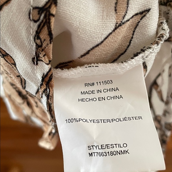 White & Brown Floral Top π€π€ - Picture 9 of 12